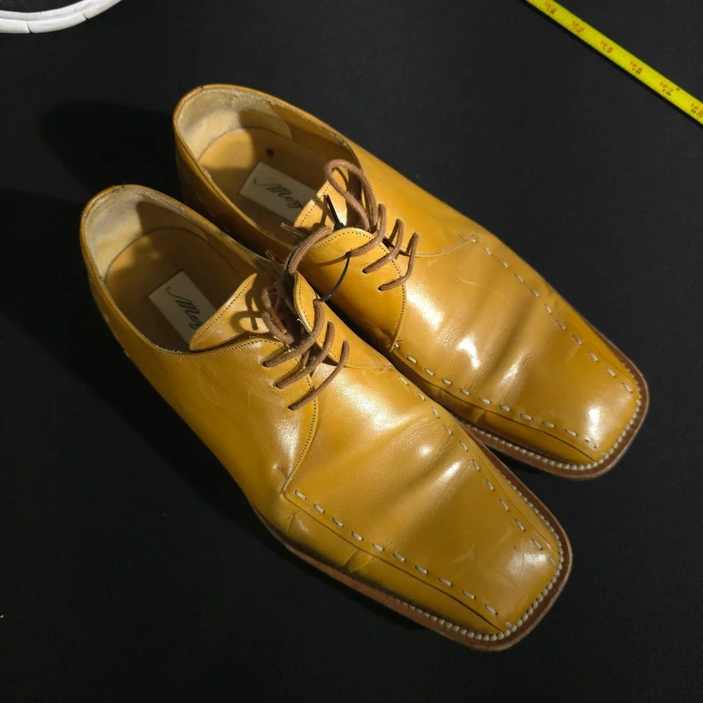 Mezlan Maranello Mens 9 Mustard Yellow Leather Square Toe Whipstitch Derby Shoes